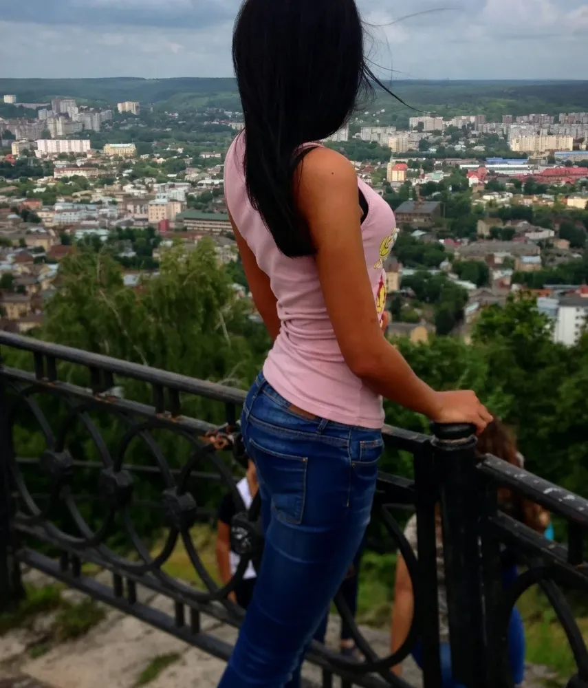 Лена, Головинский — эротический массаж в Москве — фото 1